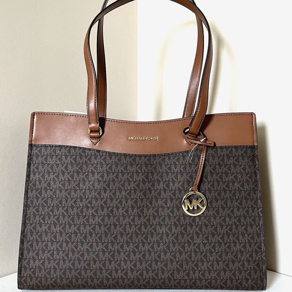New Michael Kors Jet Set Travel Large Signature Logo Pocket Tote Brown Multi